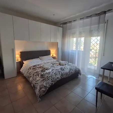 La Casa Di Nina Metro A E Aeroporto